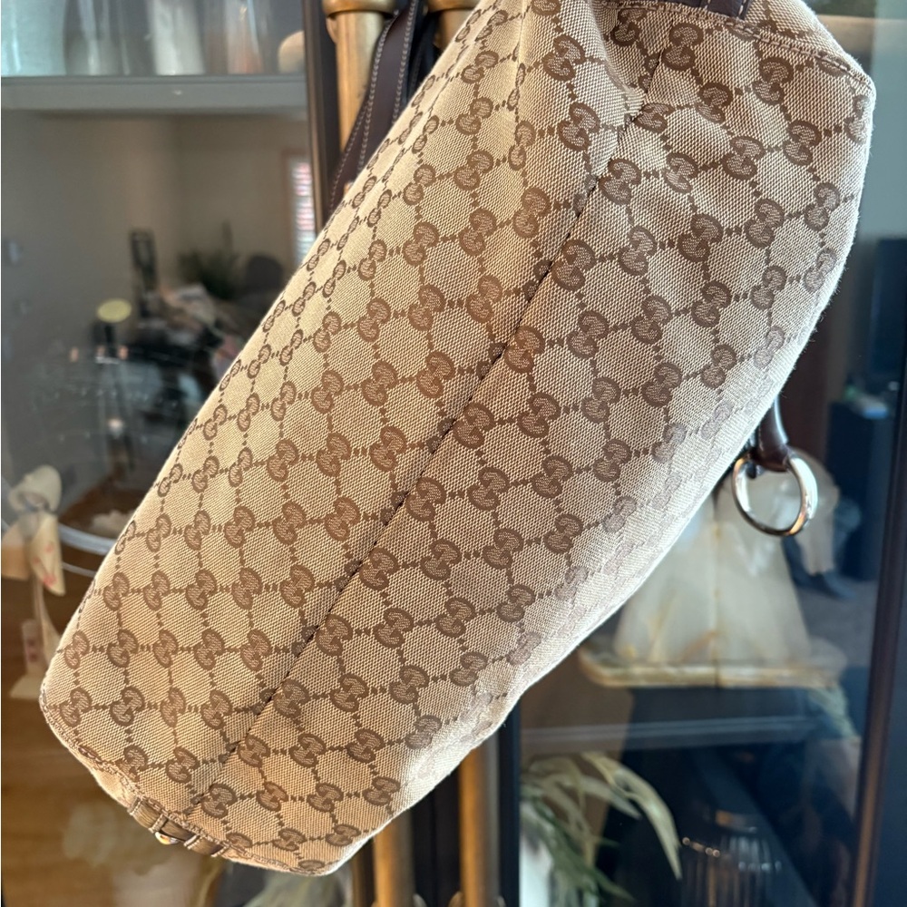 Gucci Monogram Large Icon Bit Tote - Picture 4 of 7